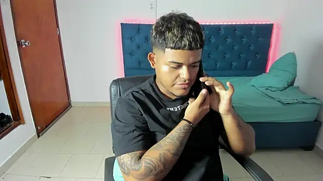 jordan_colman's cam snapshot