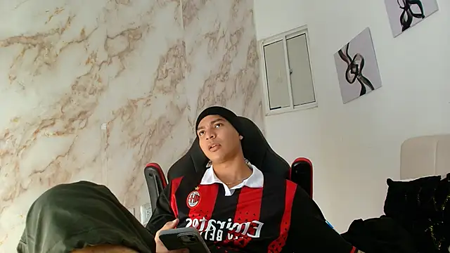 toji_luxxer's cam snapshot