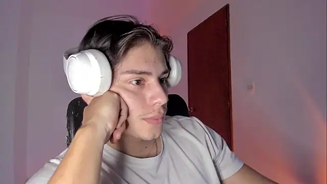 Giordano_Russo's cam snapshot