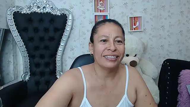 mature_martina's cam snapshot