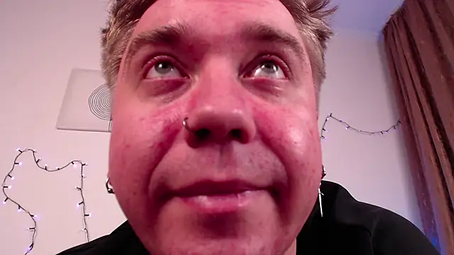 lust_beyond's cam snapshot