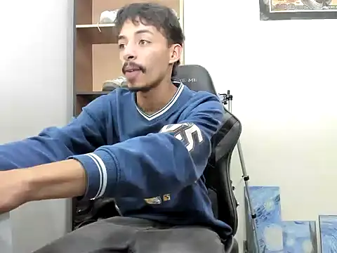 twink_latino5 live sex cam