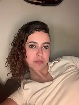 ninapellegrini17's cam snapshot