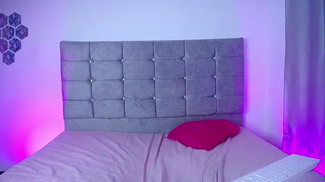 Valen_luxx's cam snapshot