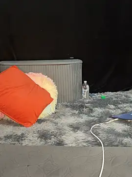 MissSaraNoir's cam snapshot