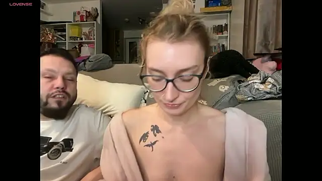 harleyblair's cam snapshot