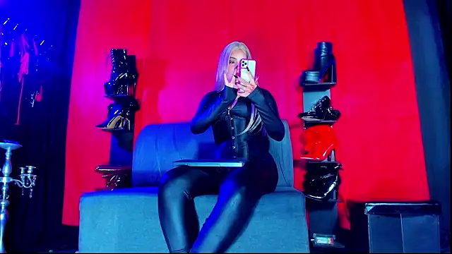 ArtemisaStone's cam snapshot