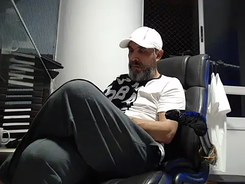 seriohetero19 live sex cam