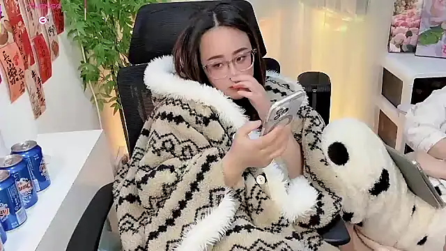 NEWONETO's cam snapshot