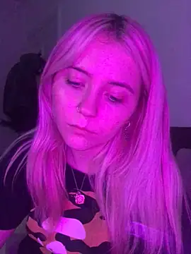 Blondie_Sofia_Essexbabe's cam snapshot