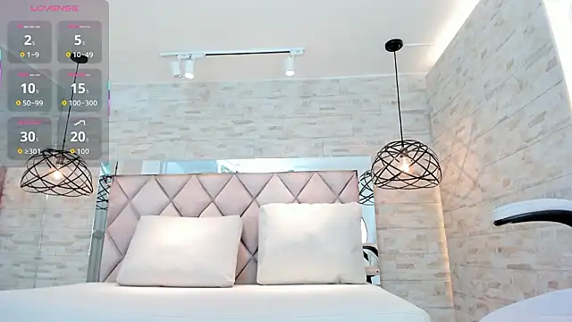 celene_midnight live sex cam