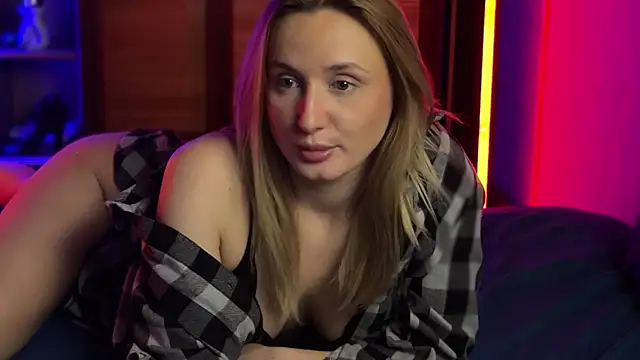 InDiva's cam snapshot