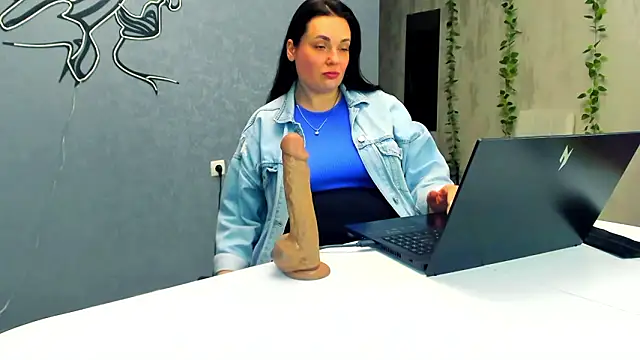 Yesss_Lilith's cam snapshot