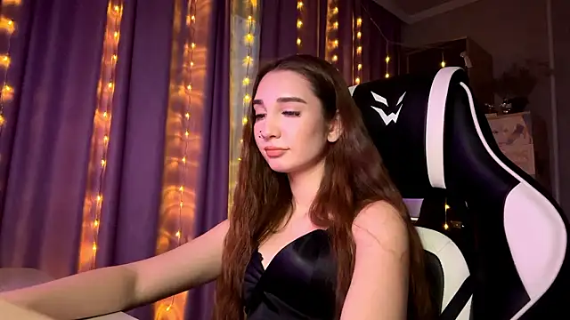 HollyPaw live sex cam