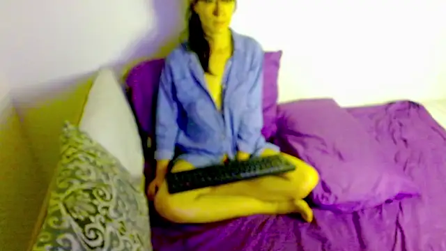 samanta_r_'s cam snapshot