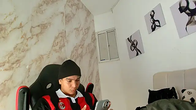 toji_luxxer's cam snapshot