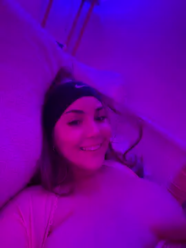 BellaMarieXO's cam snapshot