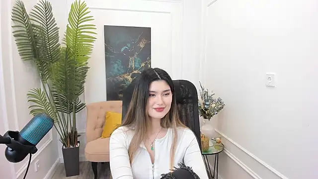 AnneTLi's cam snapshot