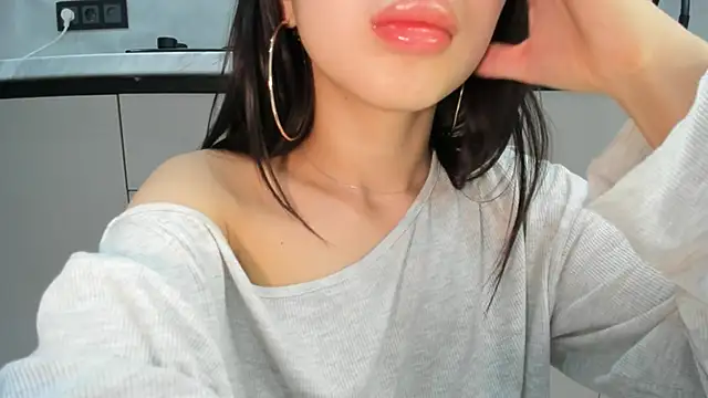 Mia_Meow_'s cam snapshot