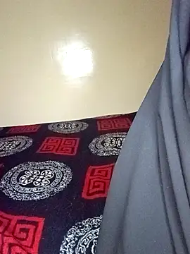 Zouzou_sexy's cam snapshot