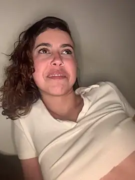 ninapellegrini17's cam snapshot