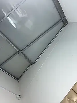 NaughtyNinnaXXX live sex cam