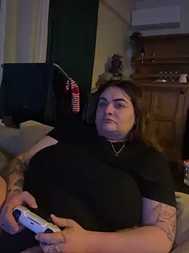 HeyBABYGIRL's cam snapshot