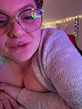 CurvesNChaos's cam snapshot