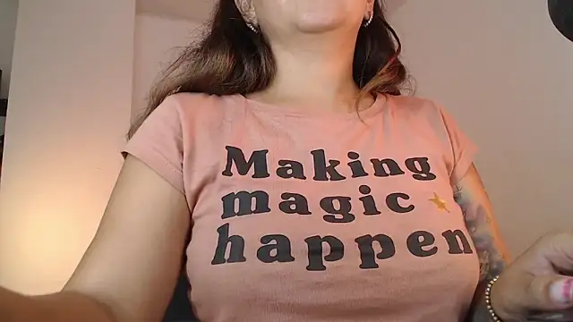 abbyjones211's cam snapshot