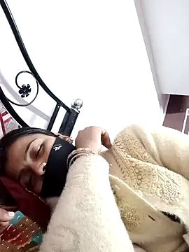 Daya_Chheda's cam snapshot