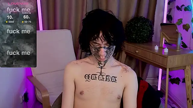 em0_b0y live sex cam