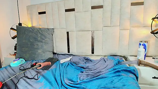 Sara_BigAss-'s cam snapshot