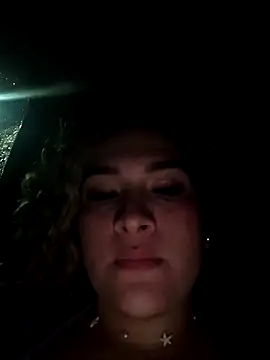 Sara_smiiith211 live sex cam