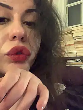 holyeroticss live sex cam