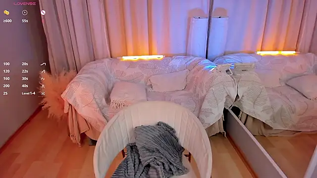 MilliMouse's cam snapshot