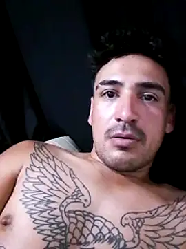 Leooo1722 live sex cam