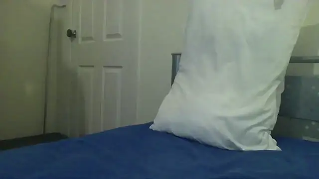 Mrslingerie live sex cam