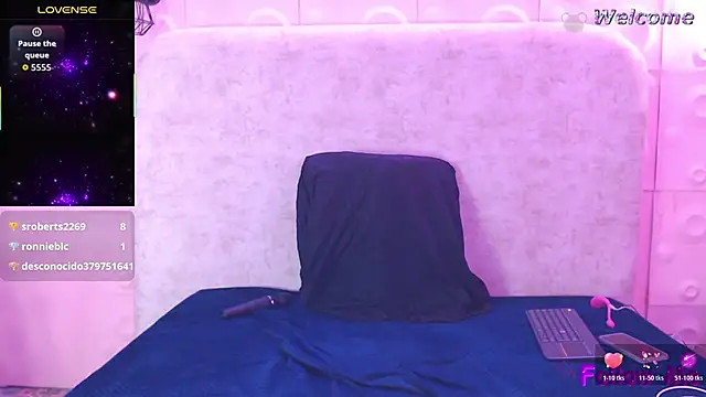 Danielaa_a's cam snapshot