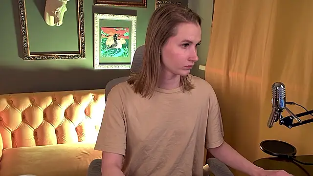 Megan_Rodgers's cam snapshot