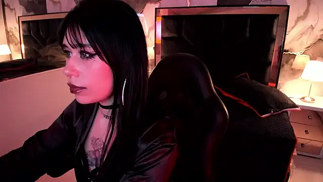 SusanVilla's cam snapshot