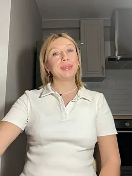 Kittie_Valentine's cam snapshot