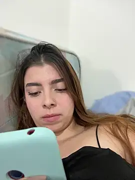 Cloew_Marz live sex cam