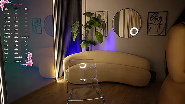 HottieLillyXXX's cam snapshot