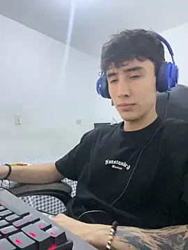 gojo_satoru_18 live sex cam