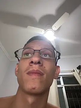 ligeirosafado live sex cam