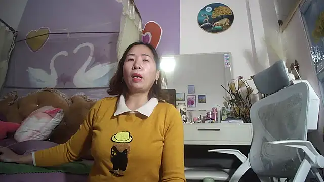 lyly_asian live sex cam