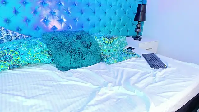 PariisRoa's cam snapshot