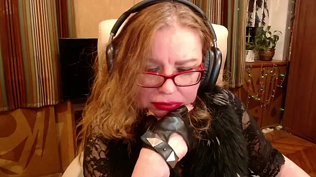 Miss_Tress's cam snapshot