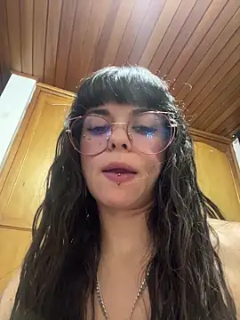 VioletaSubmissive's cam snapshot