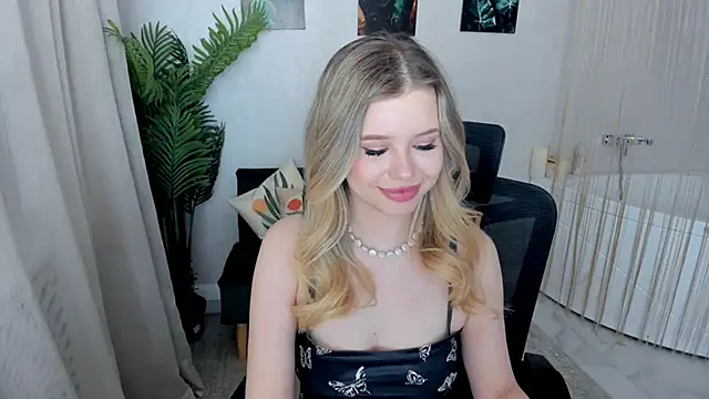 FollowLovee live sex cam